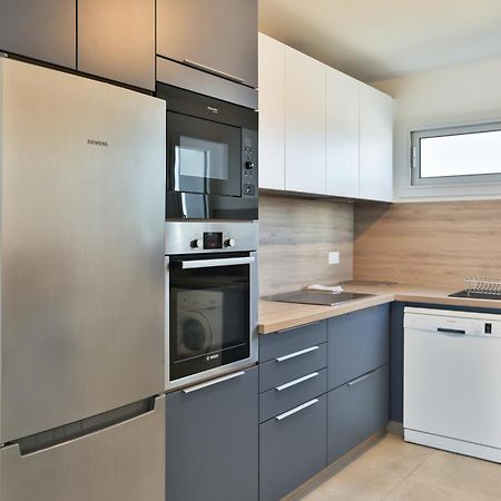 Appartement De Caractere, Superbe Vue Mer 280° La Chaume Buitenkant foto