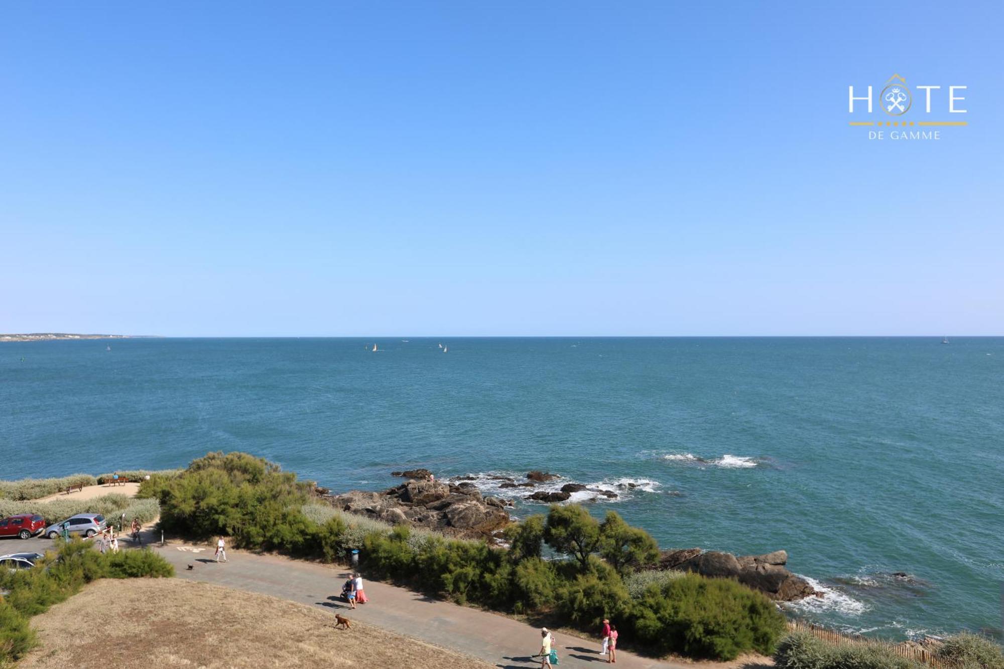 Appartement De Caractere, Superbe Vue Mer 280° La Chaume Buitenkant foto